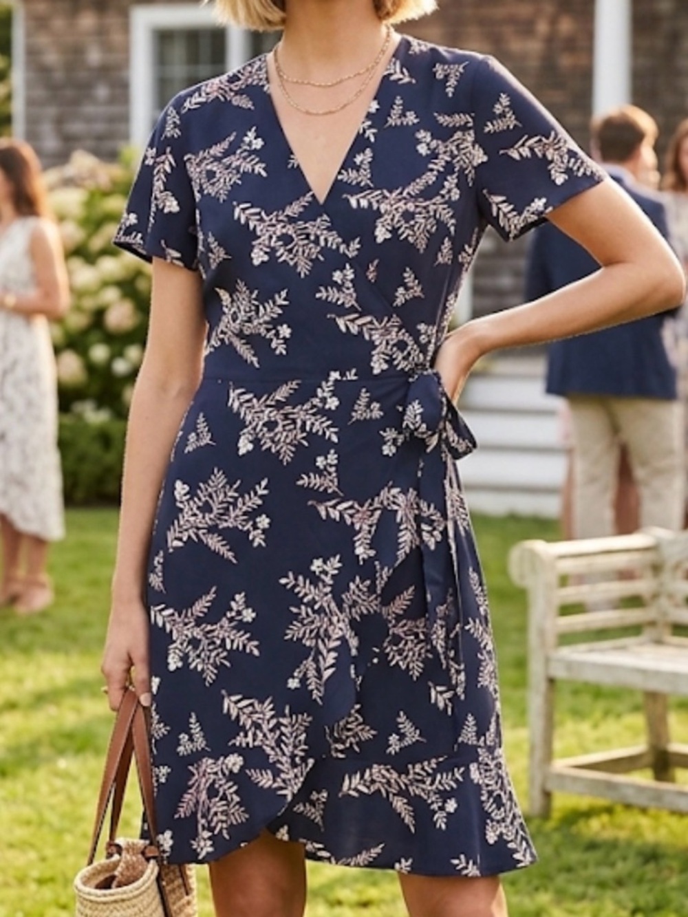 Banana Republic Navy Wrap Dress with Blush Leaf Print Size 4  Shower Grad Office